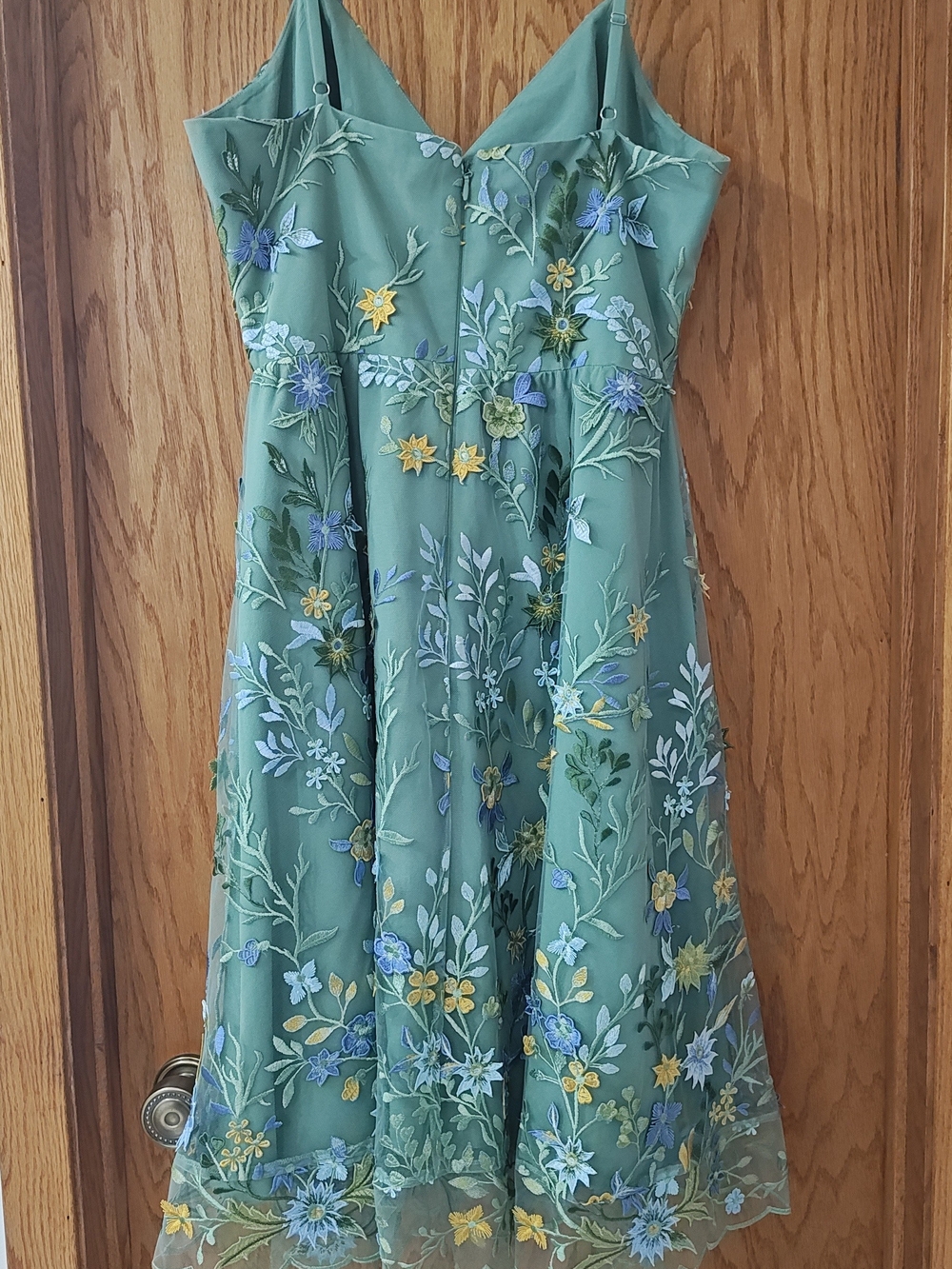 Dress the Population Sage Green Embroidered Midi Skirt with Floral Detail - Picture 3 of 8